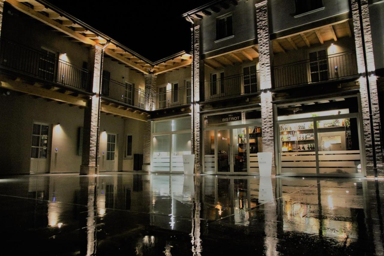 La Collina - Camere & Bistrot แอร์บุสโก ภายนอก รูปภาพ